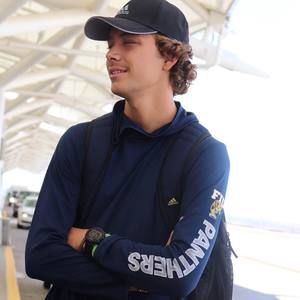 Meet your Posher, Christian